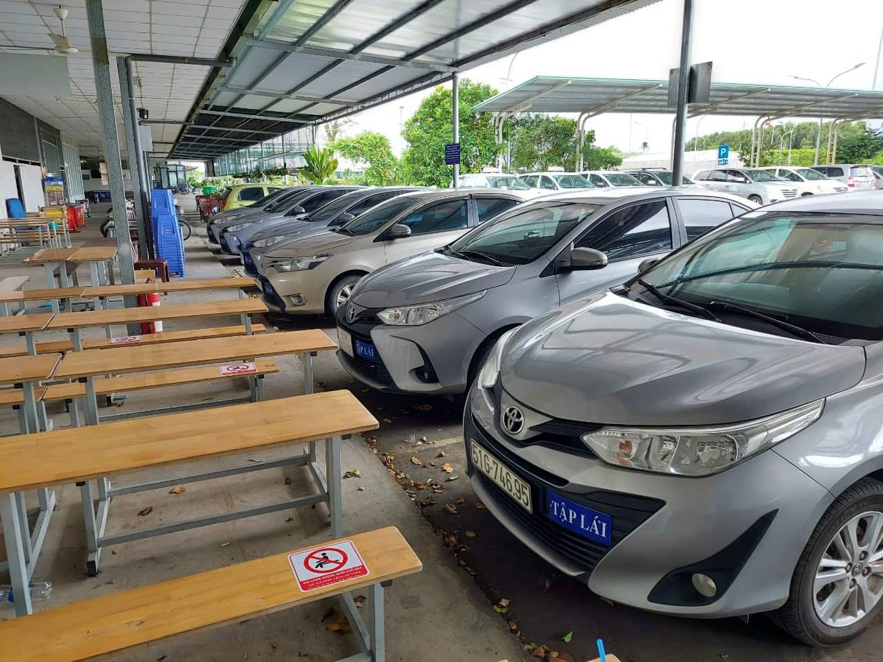 review trung tâm đào tạo lái xe sài gòn tourist